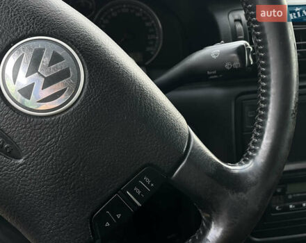 Сірий Фольксваген Пассат, об'ємом двигуна 1.78 л та пробігом 215 тис. км за 5300 $, фото 23 на Automoto.ua