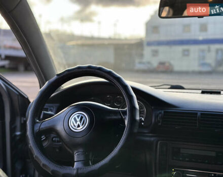 Сірий Фольксваген Пассат, об'ємом двигуна 1.78 л та пробігом 298 тис. км за 4300 $, фото 4 на Automoto.ua