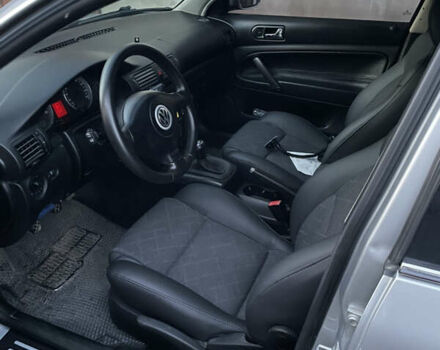 Серый Фольксваген Пассат, объемом двигателя 1.9 л и пробегом 395 тыс. км за 4600 $, фото 9 на Automoto.ua