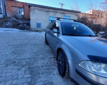 Сірий Фольксваген Пассат, об'ємом двигуна 2 л та пробігом 296 тис. км за 4200 $, фото 1 на Automoto.ua