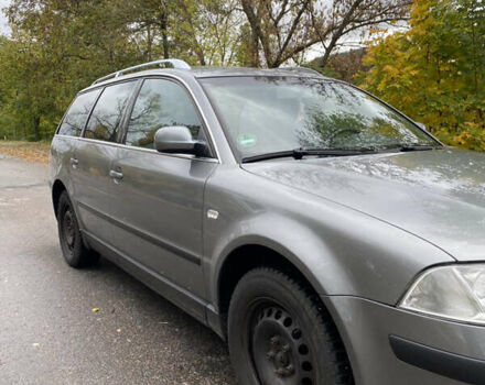 Серый Фольксваген Пассат, объемом двигателя 1.78 л и пробегом 245 тыс. км за 3850 $, фото 8 на Automoto.ua