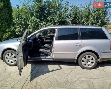 Серый Фольксваген Пассат, объемом двигателя 2.5 л и пробегом 391 тыс. км за 4750 $, фото 8 на Automoto.ua