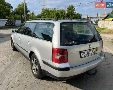 Серый Фольксваген Пассат, объемом двигателя 1.6 л и пробегом 198 тыс. км за 4400 $, фото 10 на Automoto.ua