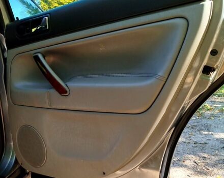 Сірий Фольксваген Пассат, об'ємом двигуна 2.5 л та пробігом 482 тис. км за 4700 $, фото 8 на Automoto.ua