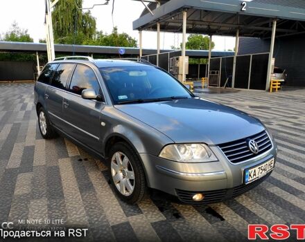 Сірий Фольксваген Пассат, об'ємом двигуна 2.5 л та пробігом 296 тис. км за 3900 $, фото 2 на Automoto.ua