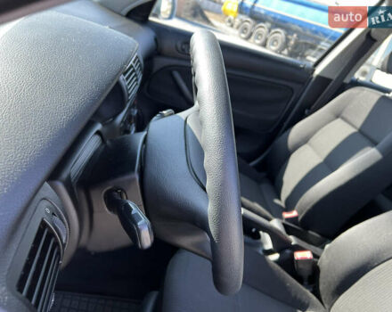 Серый Фольксваген Пассат, объемом двигателя 1.6 л и пробегом 198 тыс. км за 4400 $, фото 17 на Automoto.ua