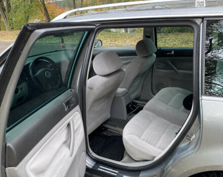 Серый Фольксваген Пассат, объемом двигателя 1.78 л и пробегом 245 тыс. км за 3850 $, фото 12 на Automoto.ua