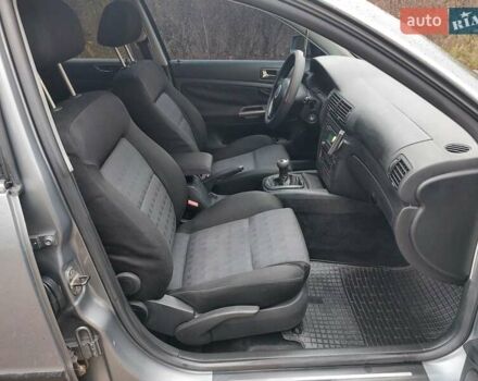 Серый Фольксваген Пассат, объемом двигателя 1.9 л и пробегом 450 тыс. км за 3950 $, фото 32 на Automoto.ua