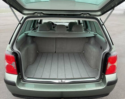 Серый Фольксваген Пассат, объемом двигателя 2 л и пробегом 280 тыс. км за 5400 $, фото 6 на Automoto.ua