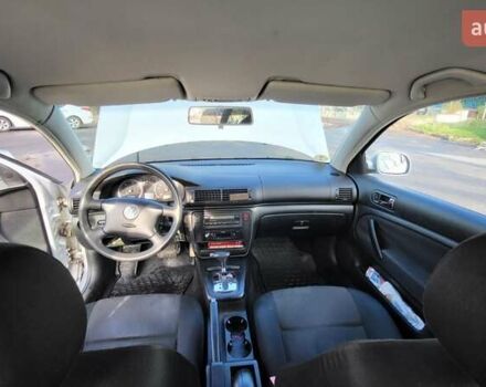 Сірий Фольксваген Пассат, об'ємом двигуна 1.9 л та пробігом 265 тис. км за 4500 $, фото 20 на Automoto.ua