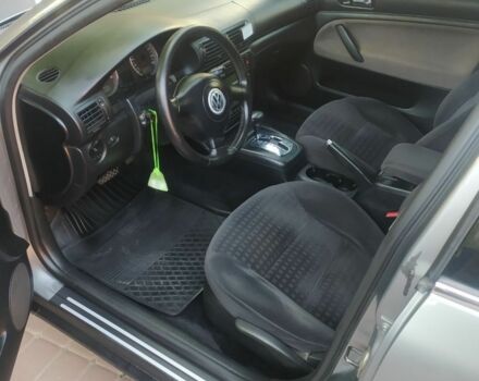 Сірий Фольксваген Пассат, об'ємом двигуна 2.5 л та пробігом 296 тис. км за 4400 $, фото 3 на Automoto.ua