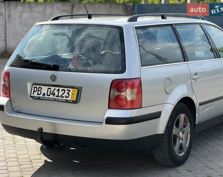 Серый Фольксваген Пассат, объемом двигателя 1.6 л и пробегом 198 тыс. км за 4400 $, фото 3 на Automoto.ua