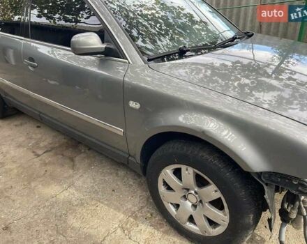 Серый Фольксваген Пассат, объемом двигателя 1.9 л и пробегом 300 тыс. км за 2500 $, фото 3 на Automoto.ua