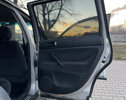 Серый Фольксваген Пассат, объемом двигателя 1.9 л и пробегом 319 тыс. км за 4700 $, фото 15 на Automoto.ua