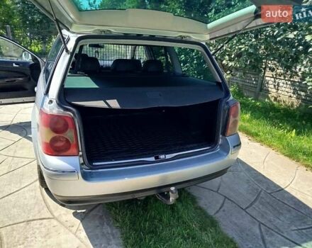 Серый Фольксваген Пассат, объемом двигателя 2.5 л и пробегом 391 тыс. км за 4750 $, фото 4 на Automoto.ua