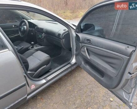 Серый Фольксваген Пассат, объемом двигателя 1.9 л и пробегом 450 тыс. км за 3950 $, фото 29 на Automoto.ua