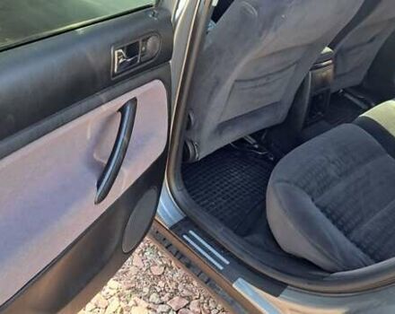 Серый Фольксваген Пассат, объемом двигателя 2.5 л и пробегом 298 тыс. км за 3999 $, фото 12 на Automoto.ua