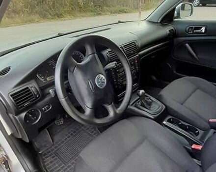 Сірий Фольксваген Пассат, об'ємом двигуна 1.6 л та пробігом 159 тис. км за 5200 $, фото 16 на Automoto.ua