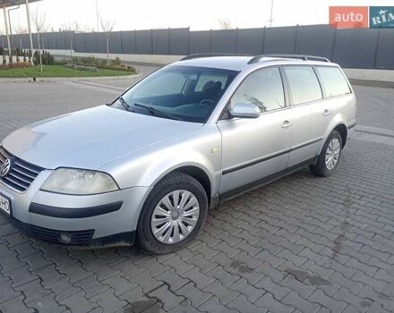 Серый Фольксваген Пассат, объемом двигателя 1.9 л и пробегом 399 тыс. км за 4200 $, фото 2 на Automoto.ua