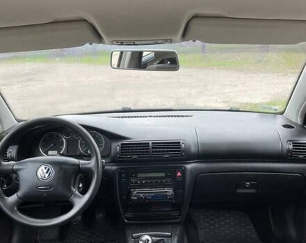 Сірий Фольксваген Пассат, об'ємом двигуна 1.9 л та пробігом 300 тис. км за 2300 $, фото 8 на Automoto.ua