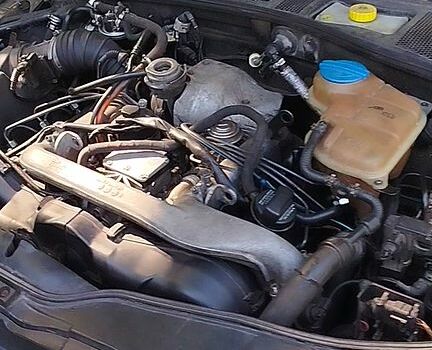 Сірий Фольксваген Пассат, об'ємом двигуна 2.5 л та пробігом 482 тис. км за 4700 $, фото 3 на Automoto.ua