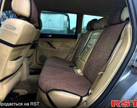 Серый Фольксваген Пассат, объемом двигателя 2.5 л и пробегом 341 тыс. км за 4500 $, фото 1 на Automoto.ua