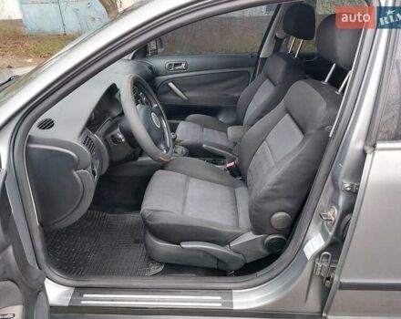 Серый Фольксваген Пассат, объемом двигателя 1.9 л и пробегом 450 тыс. км за 3950 $, фото 45 на Automoto.ua