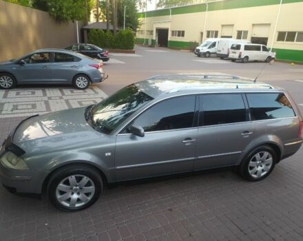 Сірий Фольксваген Пассат, об'ємом двигуна 2.5 л та пробігом 296 тис. км за 4400 $, фото 1 на Automoto.ua