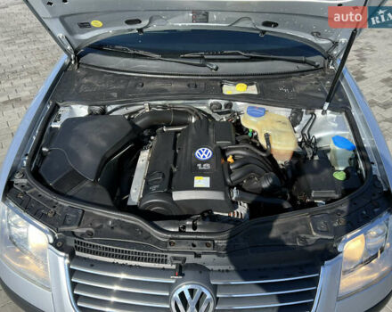 Серый Фольксваген Пассат, объемом двигателя 1.6 л и пробегом 198 тыс. км за 4400 $, фото 16 на Automoto.ua