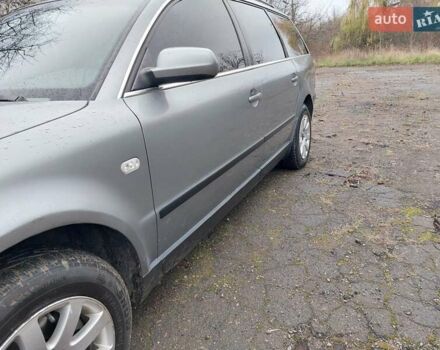 Серый Фольксваген Пассат, объемом двигателя 1.9 л и пробегом 450 тыс. км за 3950 $, фото 5 на Automoto.ua