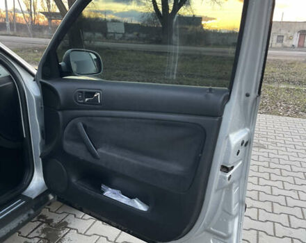 Серый Фольксваген Пассат, объемом двигателя 1.9 л и пробегом 319 тыс. км за 4700 $, фото 17 на Automoto.ua