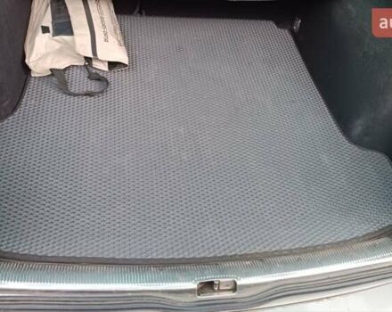 Серый Фольксваген Пассат, объемом двигателя 1.6 л и пробегом 318 тыс. км за 4950 $, фото 6 на Automoto.ua