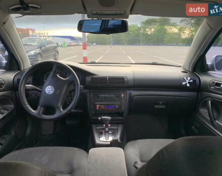 Серый Фольксваген Пассат, объемом двигателя 1.9 л и пробегом 351 тыс. км за 6600 $, фото 4 на Automoto.ua