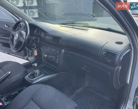 Серый Фольксваген Пассат, объемом двигателя 1.9 л и пробегом 298 тыс. км за 2850 $, фото 15 на Automoto.ua