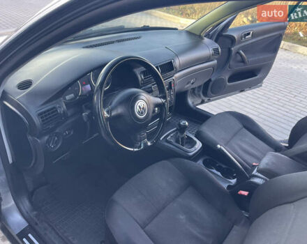 Серый Фольксваген Пассат, объемом двигателя 1.9 л и пробегом 298 тыс. км за 2850 $, фото 9 на Automoto.ua