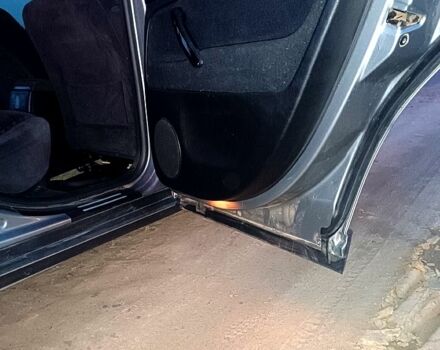 Серый Фольксваген Пассат, объемом двигателя 1.9 л и пробегом 290 тыс. км за 4400 $, фото 7 на Automoto.ua