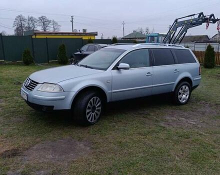 Сірий Фольксваген Пассат, об'ємом двигуна 2.77 л та пробігом 370 тис. км за 3500 $, фото 1 на Automoto.ua
