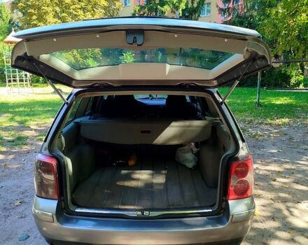 Сірий Фольксваген Пассат, об'ємом двигуна 2.5 л та пробігом 482 тис. км за 4700 $, фото 1 на Automoto.ua