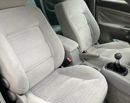 Серый Фольксваген Пассат, объемом двигателя 1.78 л и пробегом 245 тыс. км за 3850 $, фото 18 на Automoto.ua