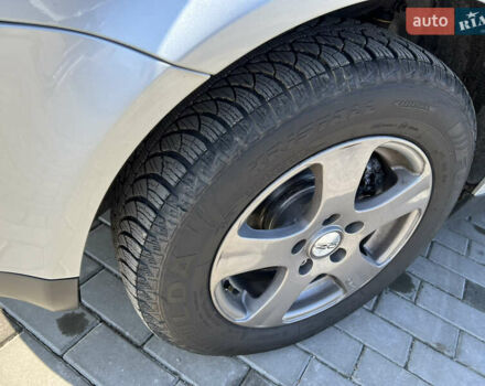 Серый Фольксваген Пассат, объемом двигателя 1.6 л и пробегом 198 тыс. км за 4400 $, фото 12 на Automoto.ua