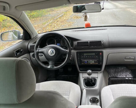 Серый Фольксваген Пассат, объемом двигателя 1.78 л и пробегом 245 тыс. км за 3850 $, фото 19 на Automoto.ua