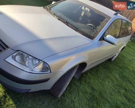 Сірий Фольксваген Пассат, об'ємом двигуна 1.6 л та пробігом 230 тис. км за 5000 $, фото 2 на Automoto.ua