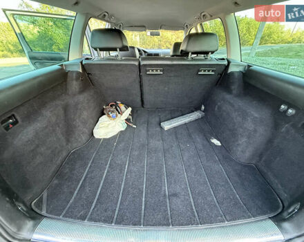 Серый Фольксваген Пассат, объемом двигателя 2.5 л и пробегом 280 тыс. км за 2800 $, фото 6 на Automoto.ua