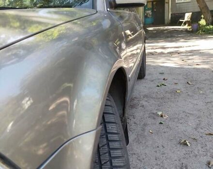 Сірий Фольксваген Пассат, об'ємом двигуна 2.5 л та пробігом 482 тис. км за 4700 $, фото 4 на Automoto.ua