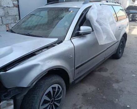 Серый Фольксваген Пассат, объемом двигателя 1.9 л и пробегом 300 тыс. км за 1699 $, фото 3 на Automoto.ua