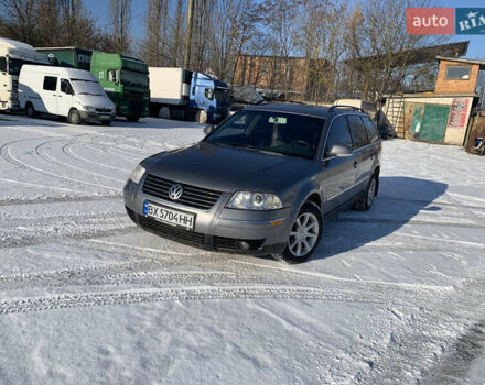 Серый Фольксваген Пассат, объемом двигателя 1.8 л и пробегом 238 тыс. км за 4350 $, фото 2 на Automoto.ua