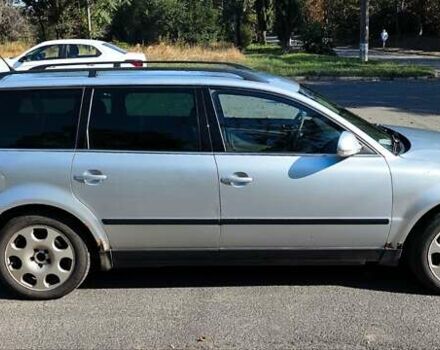 Серый Фольксваген Пассат, объемом двигателя 1.6 л и пробегом 260 тыс. км за 4000 $, фото 7 на Automoto.ua