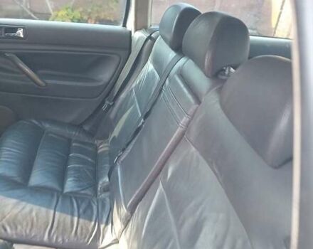 Серый Фольксваген Пассат, объемом двигателя 1.9 л и пробегом 400 тыс. км за 3600 $, фото 4 на Automoto.ua