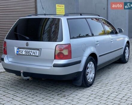 Серый Фольксваген Пассат, объемом двигателя 1.6 л и пробегом 335 тыс. км за 3999 $, фото 14 на Automoto.ua