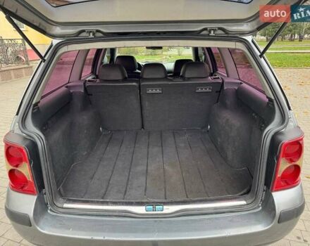 Серый Фольксваген Пассат, объемом двигателя 1.97 л и пробегом 452 тыс. км за 4800 $, фото 1 на Automoto.ua